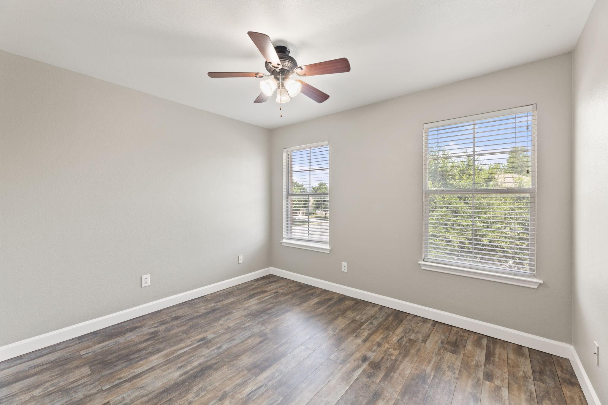 2700 Breezy Point Cv Property Photo 15