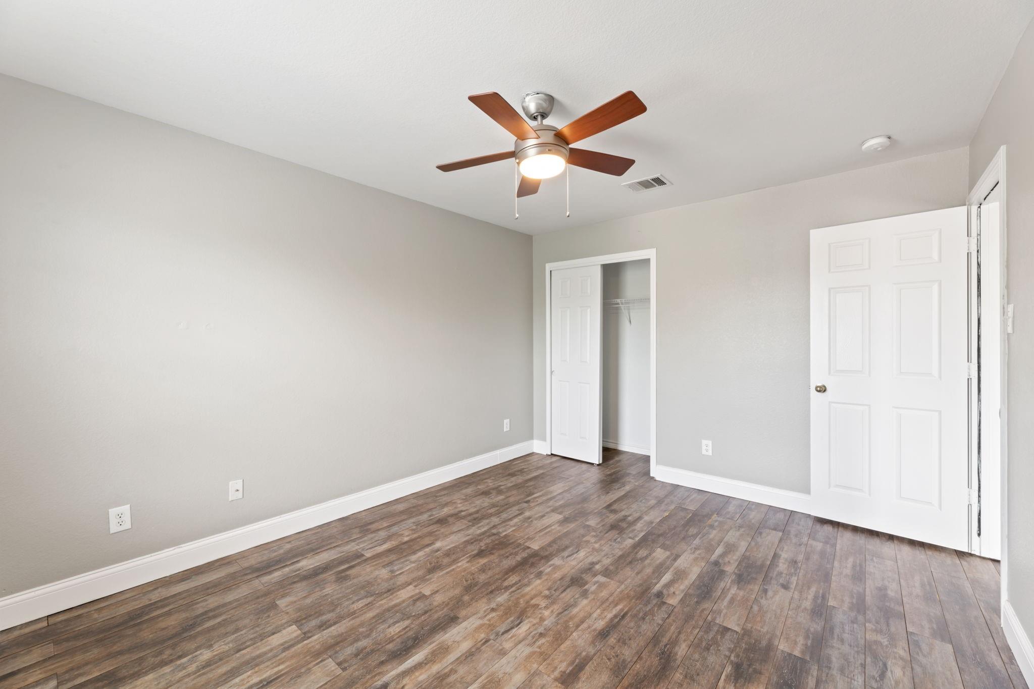 2700 Breezy Point Cv Property Photo 18