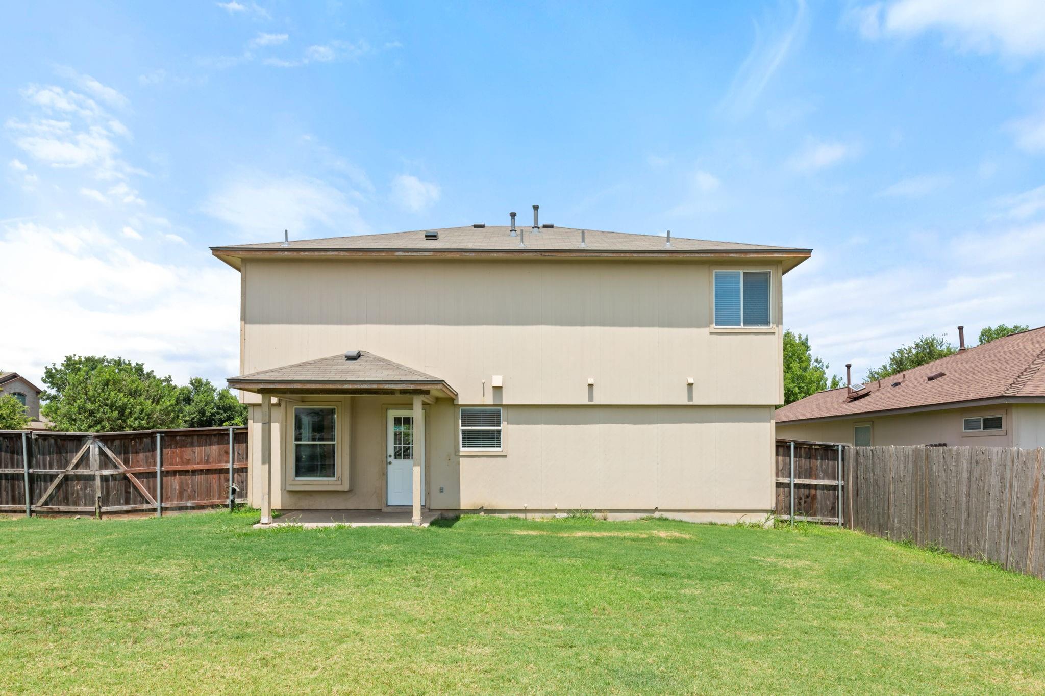 2700 Breezy Point Cv Property Photo 29