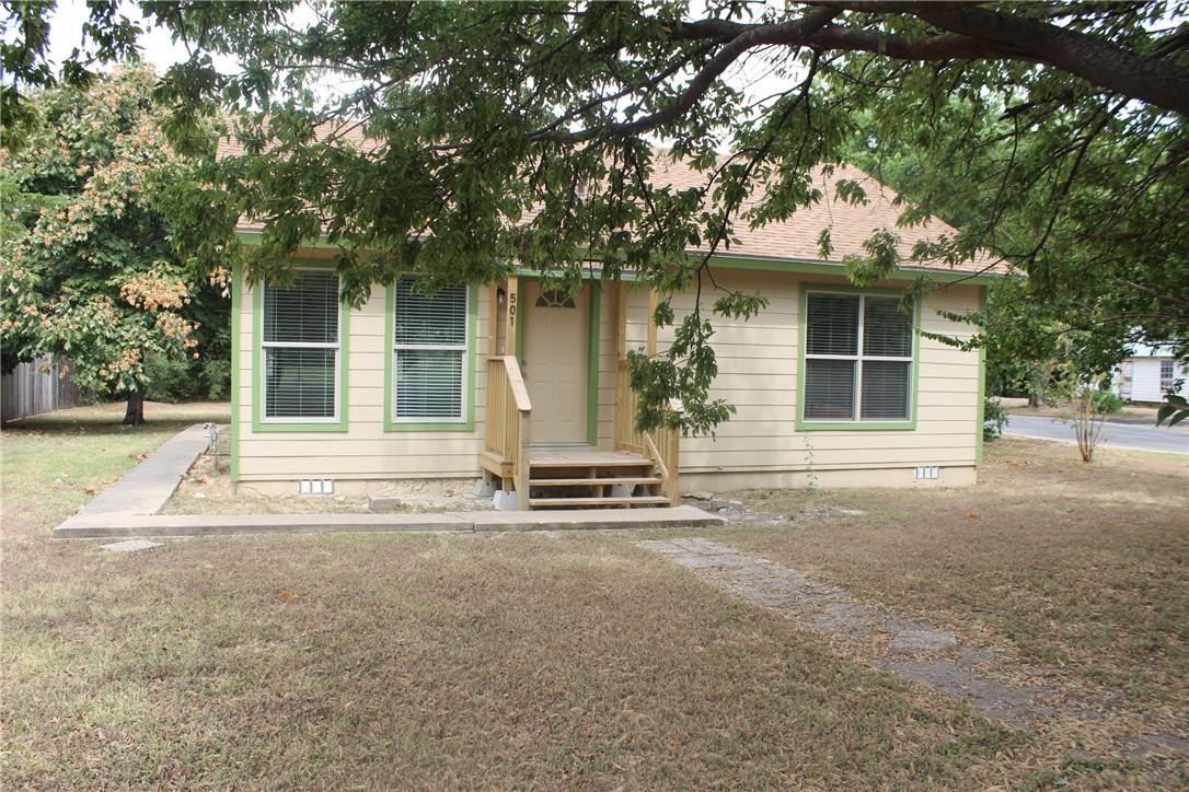 501 N Lampasas St Property Photo 1