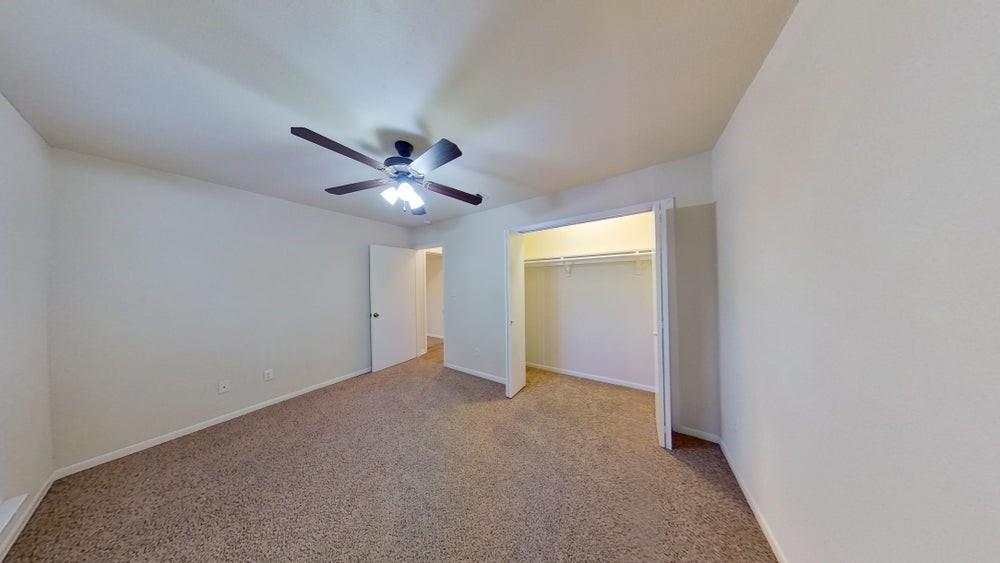 501 N Lampasas St Property Photo 21