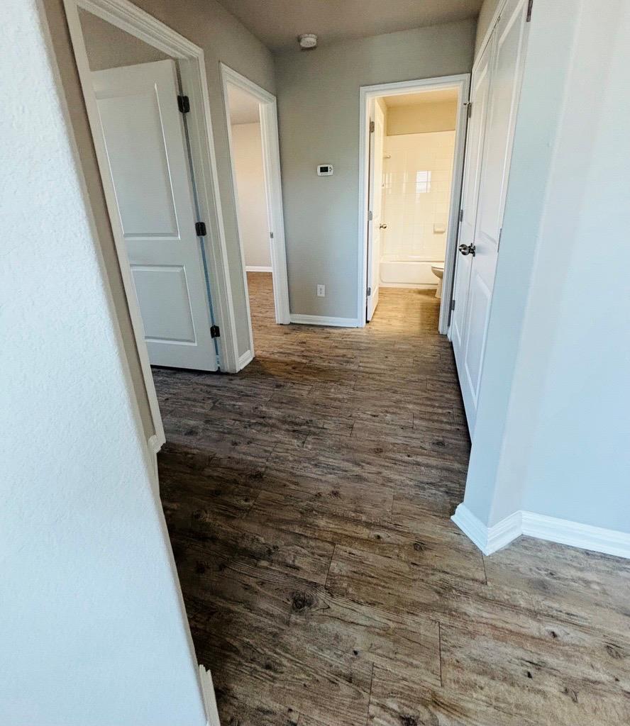 1404 Walden Pond Dr Property Photo 5