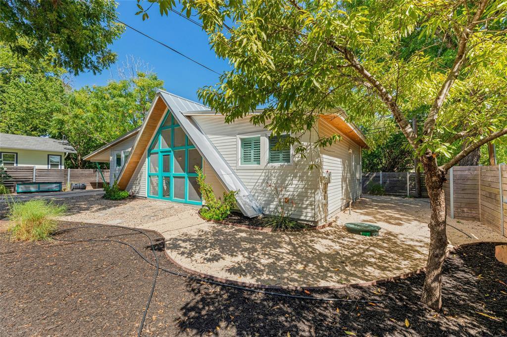 3901 Cherrywood Rd #b Property Photo 1