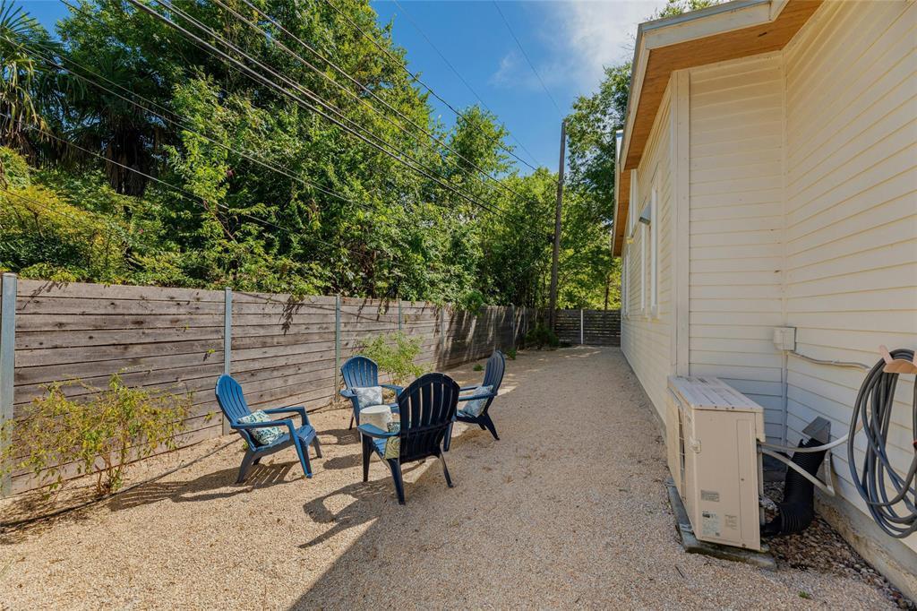 3901 Cherrywood Rd #b Property Photo 24