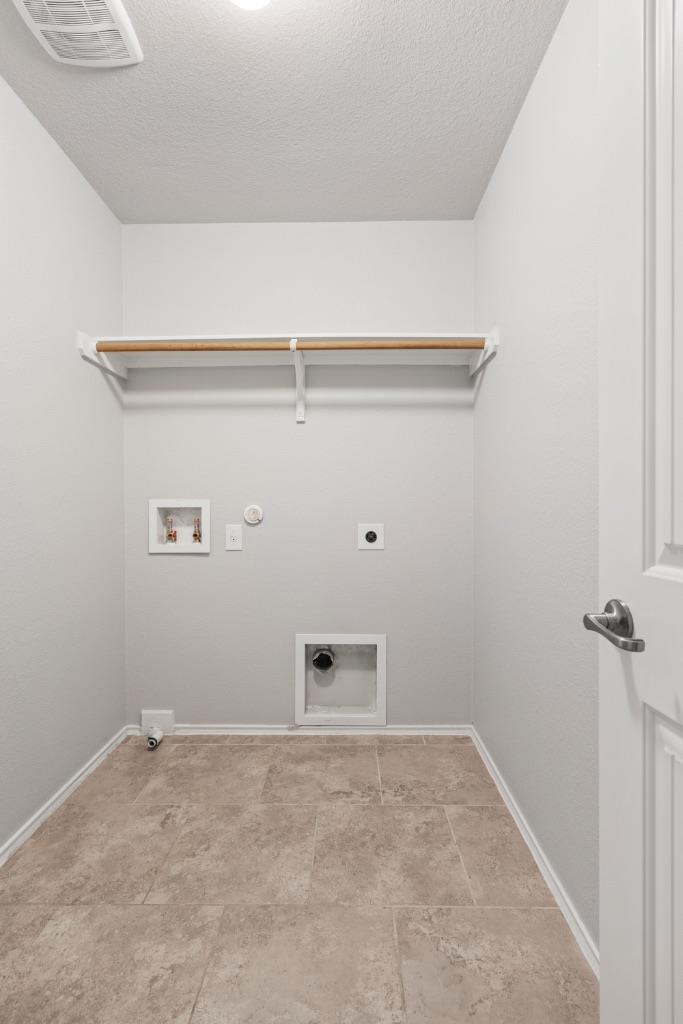 7204 Outfitter Dr Property Photo 29