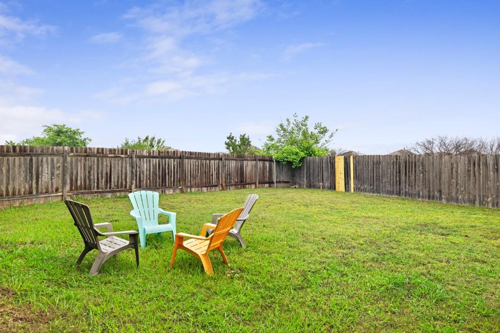 7204 Outfitter Dr Property Photo 33