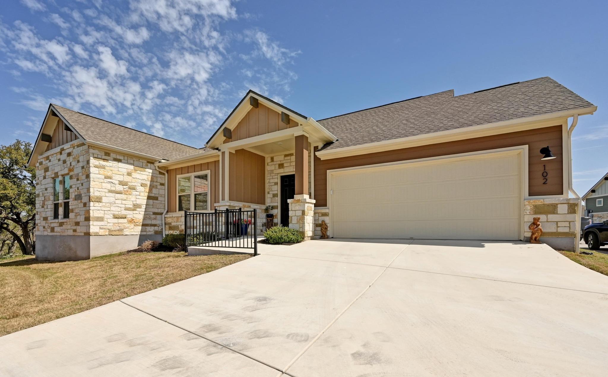 113 Mulligan Dr 102 Property Photo