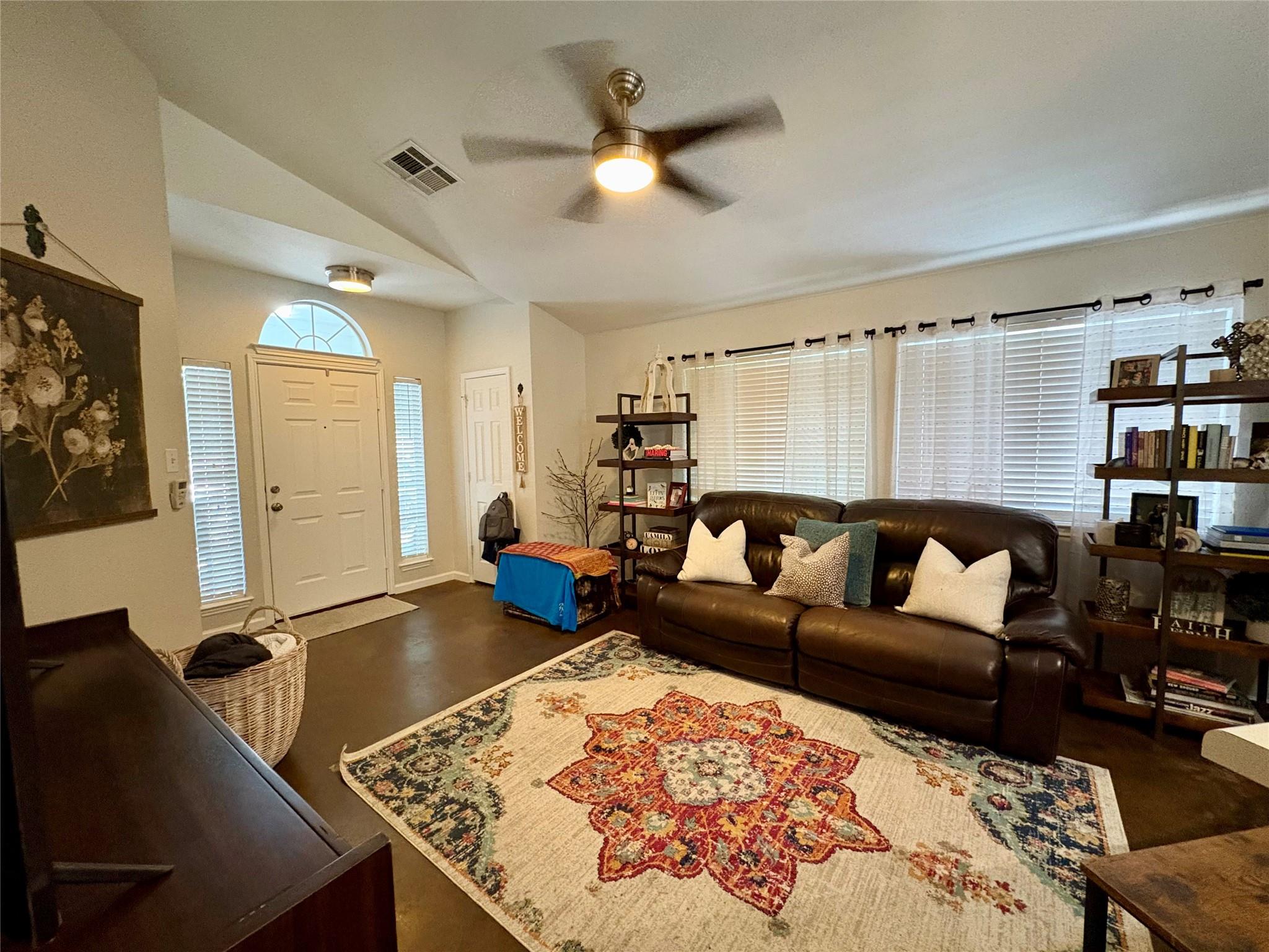 11518 James B Connolly Ln Property Photo 8