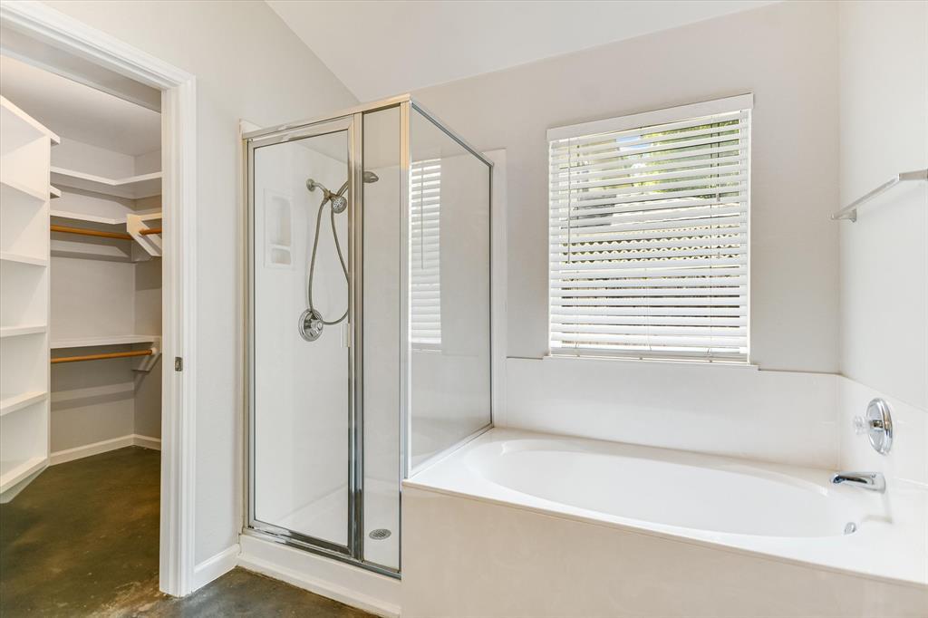 11518 James B Connolly Ln Property Photo 16