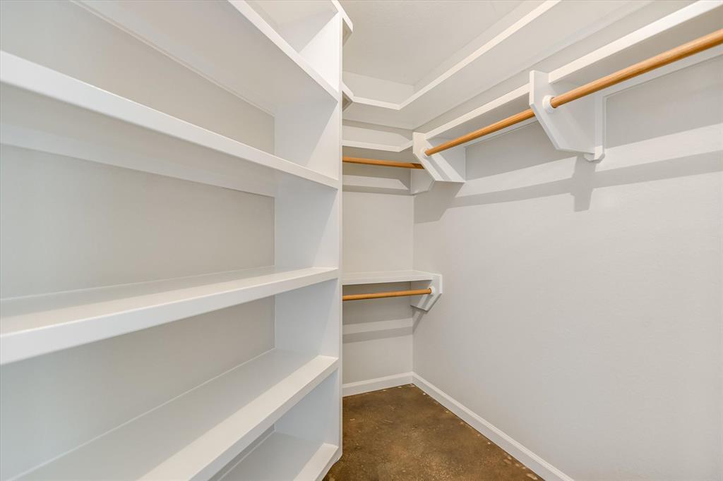 11518 James B Connolly Ln Property Photo 17