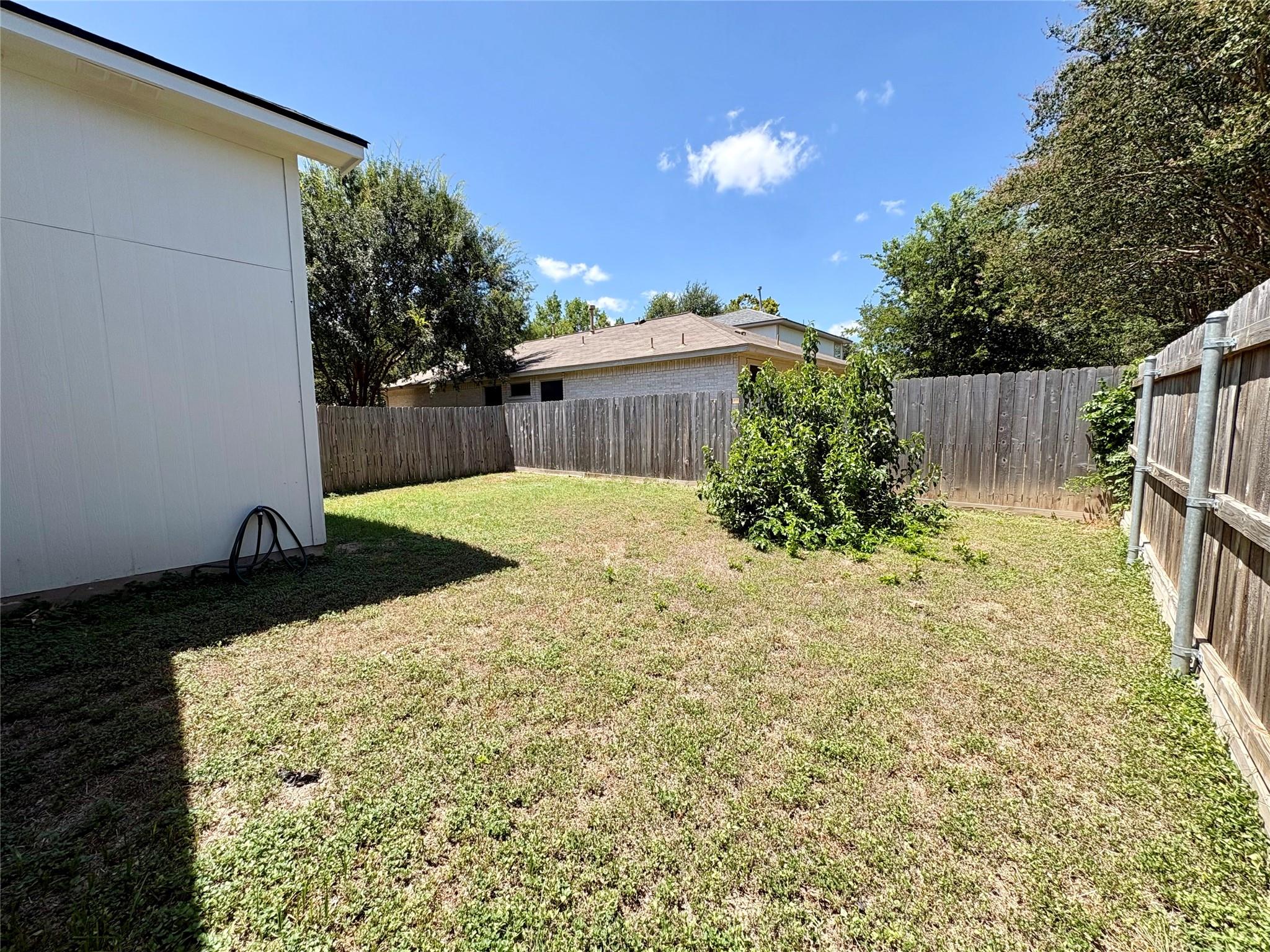 11518 James B Connolly Ln Property Photo 23