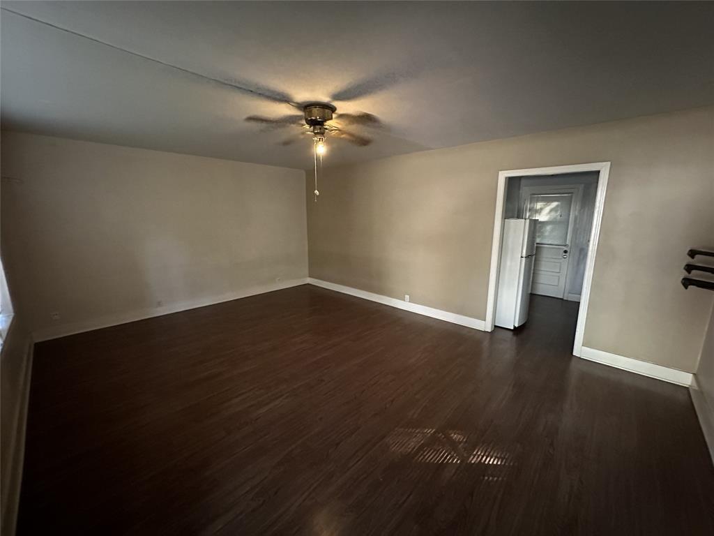 1009 W 25th St #c Property Photo 2