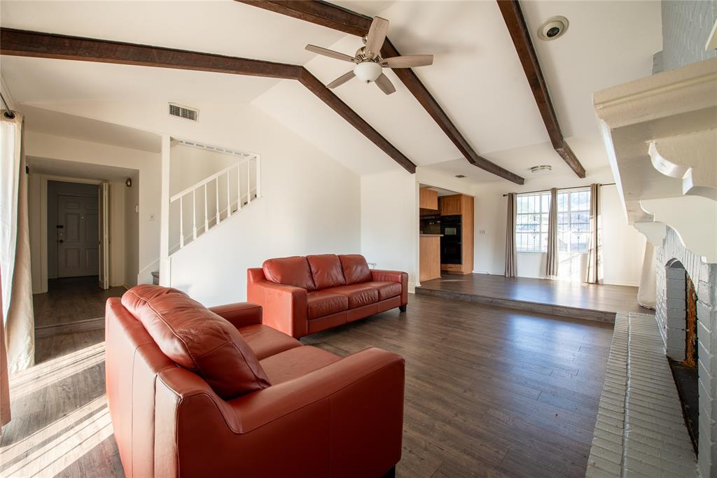 5510 Chadwyck Dr Property Photo 4
