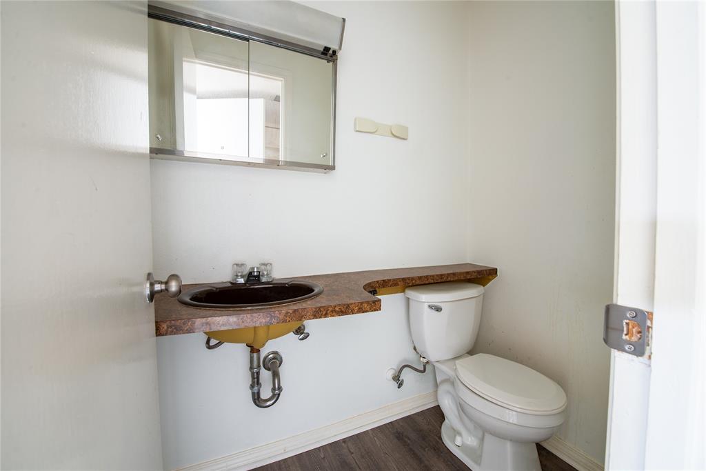 5510 Chadwyck Dr Property Photo 16