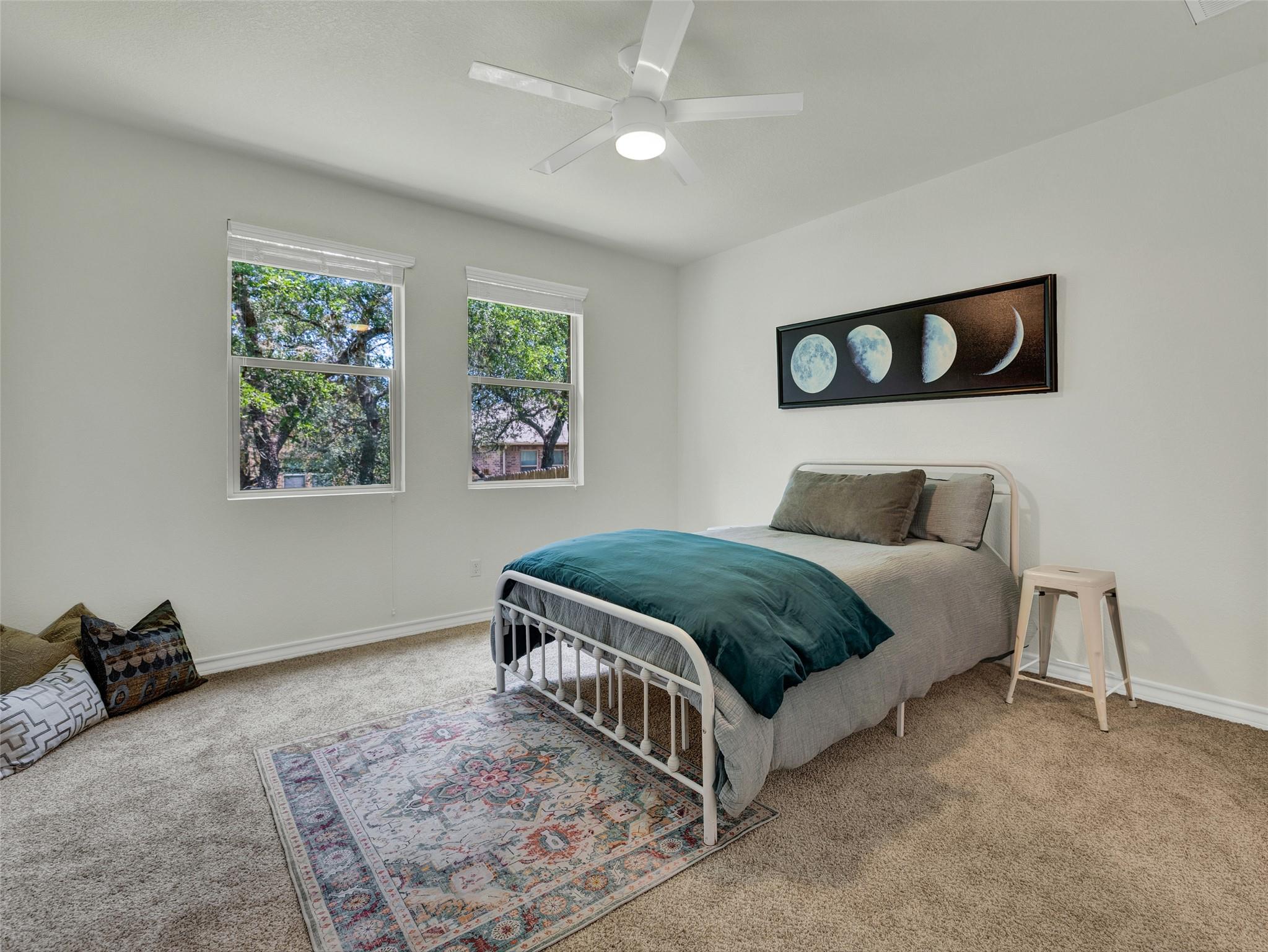 216 Mary Max Cir Property Photo 4