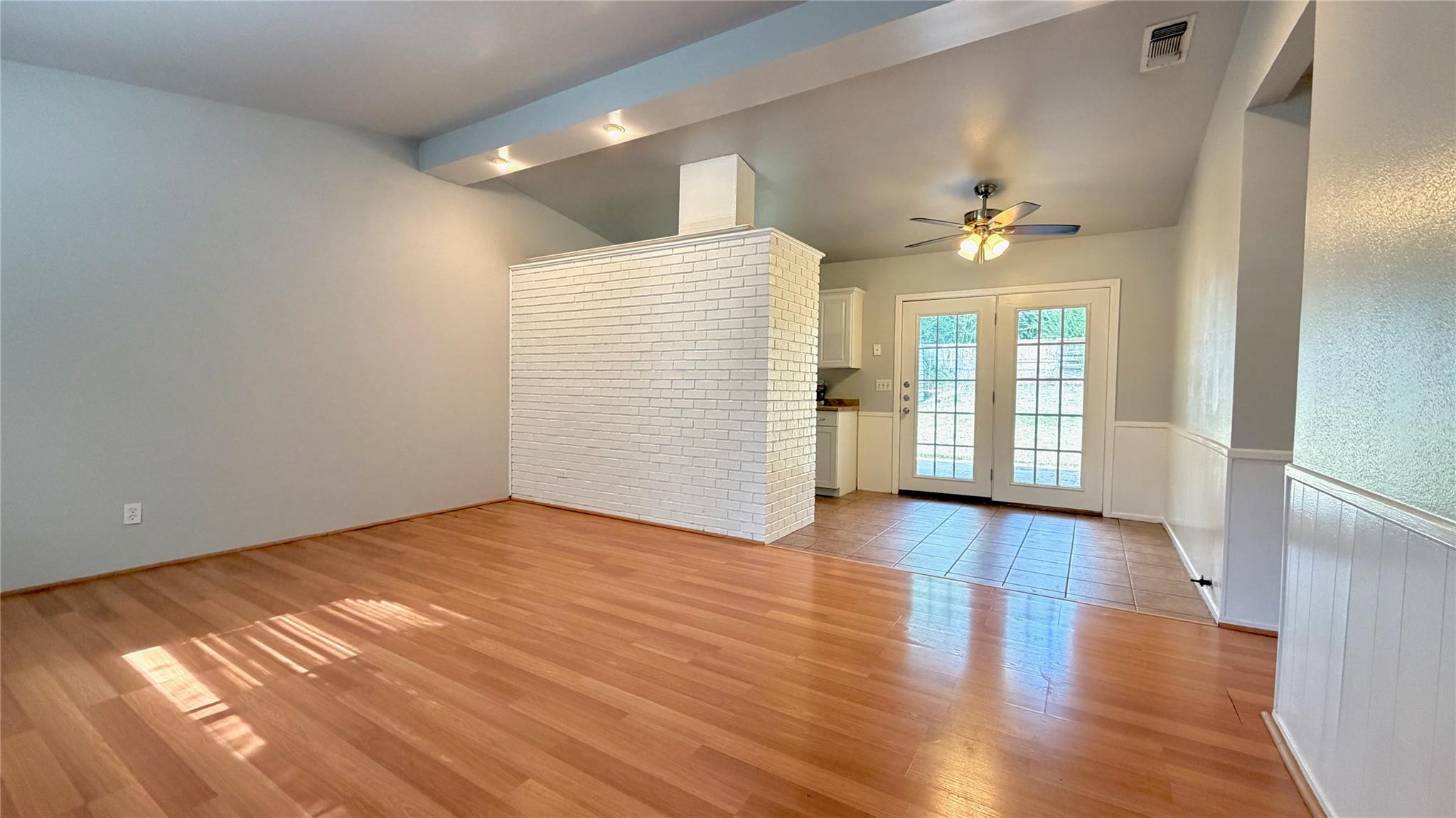 5213 Halmark Dr Property Photo 2