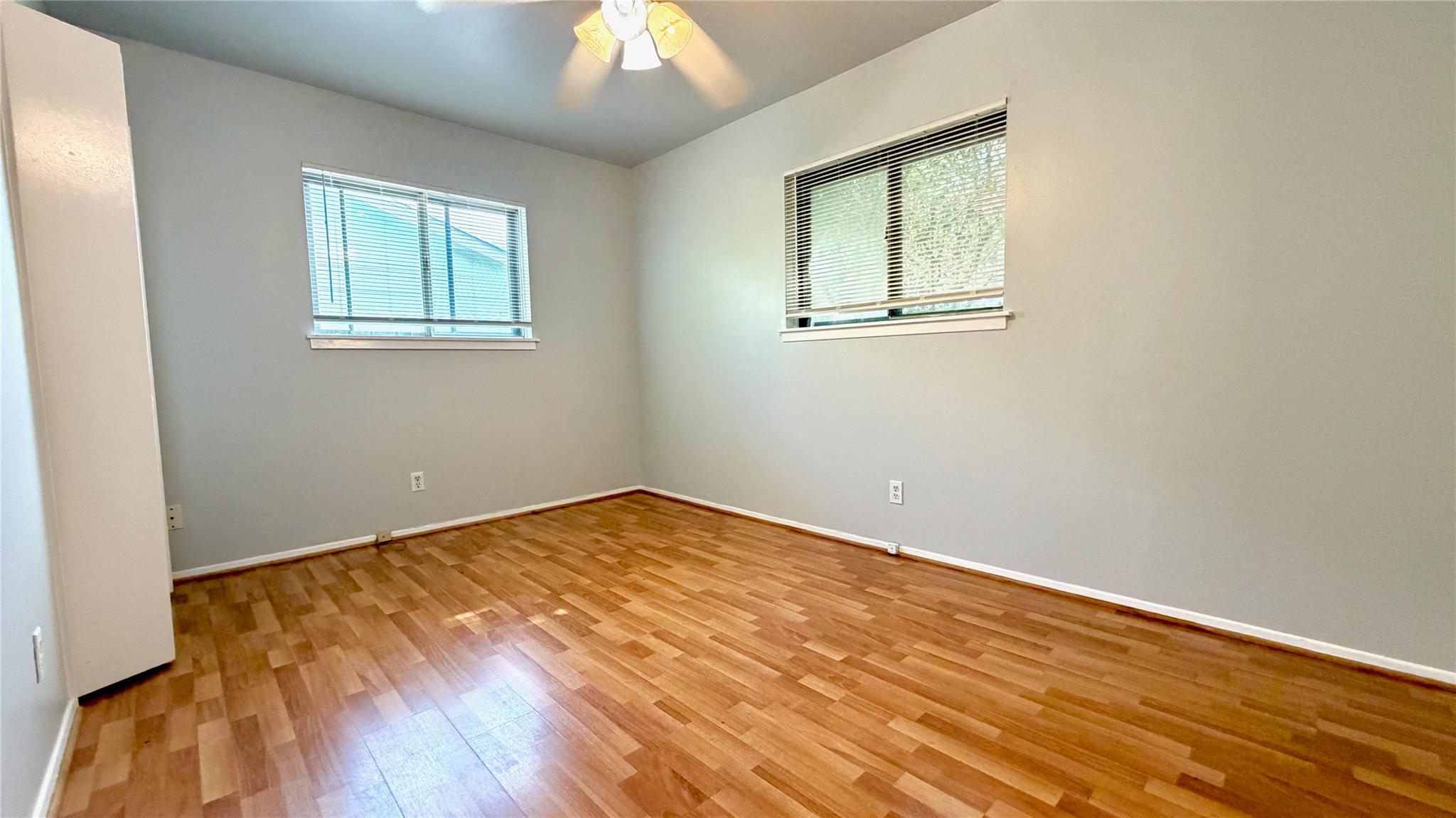 5213 Halmark Dr Property Photo 14