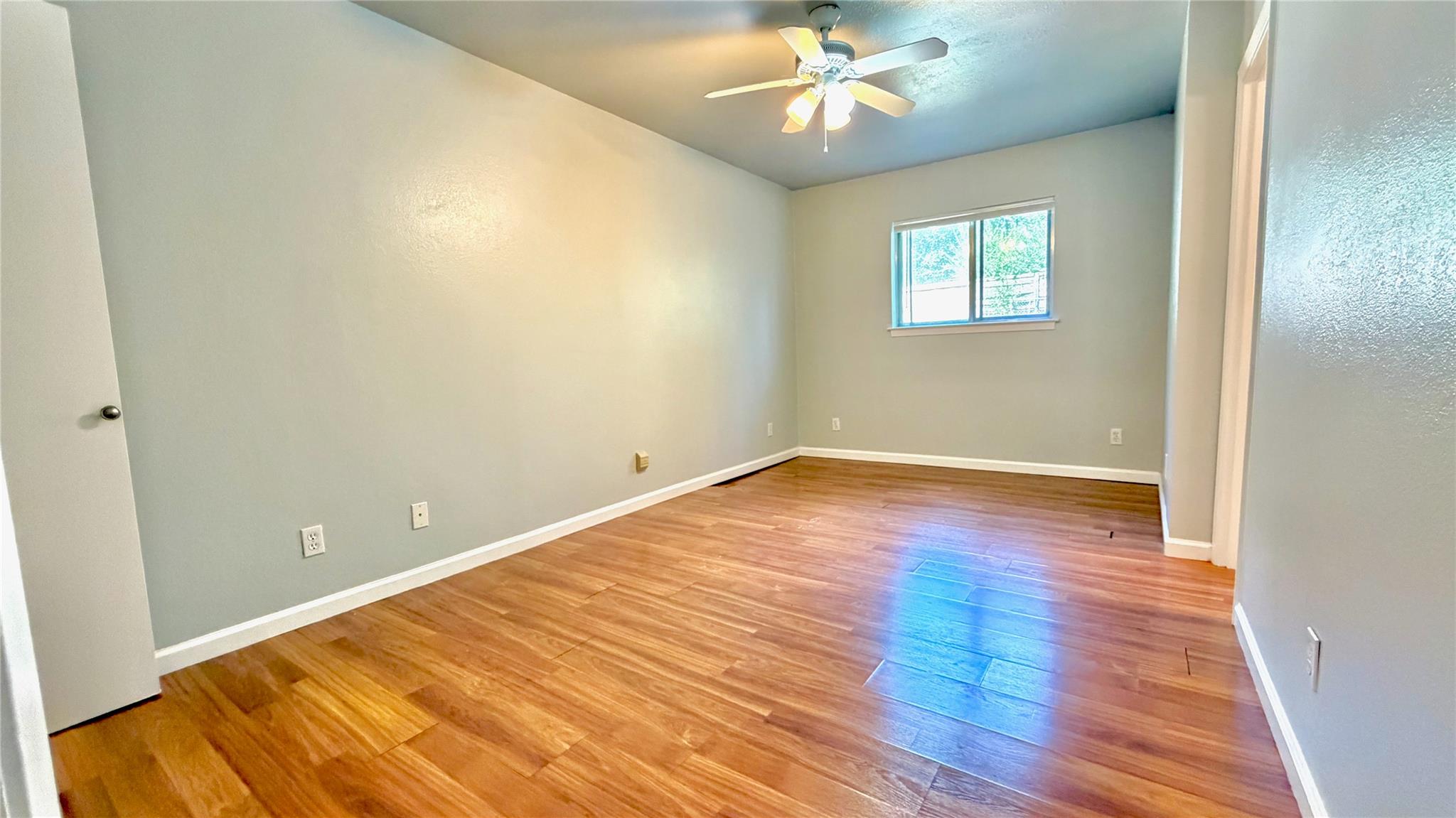 5213 Halmark Dr Property Photo 21