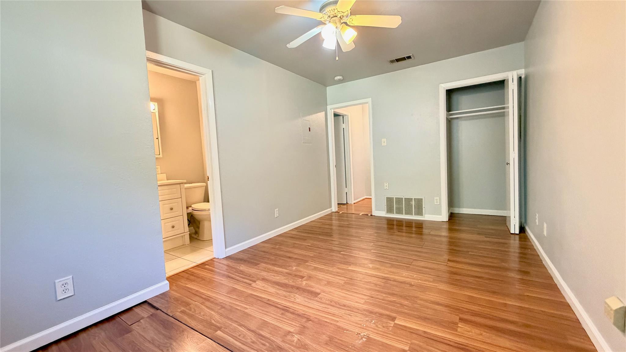 5213 Halmark Dr Property Photo 22