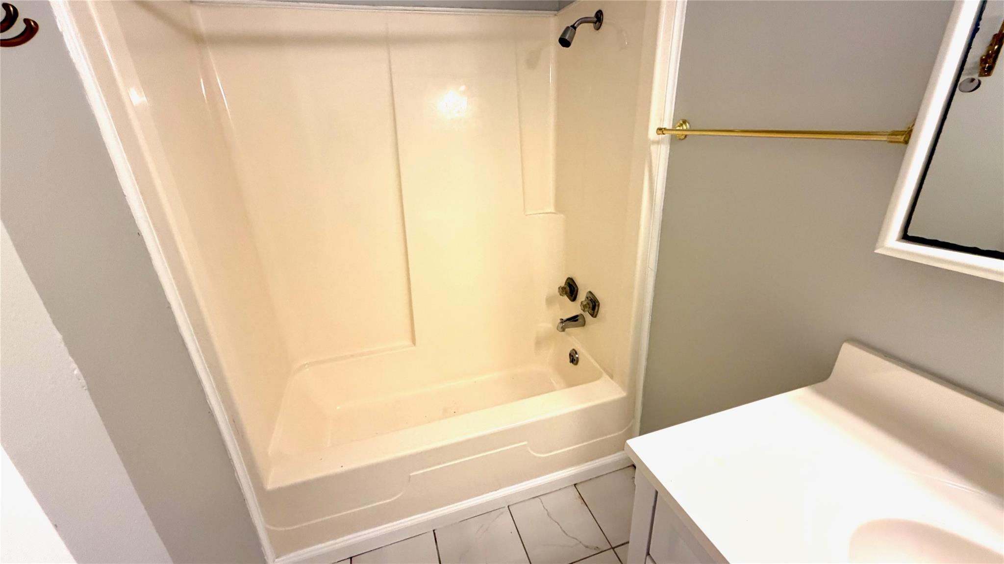 5213 Halmark Dr Property Photo 24