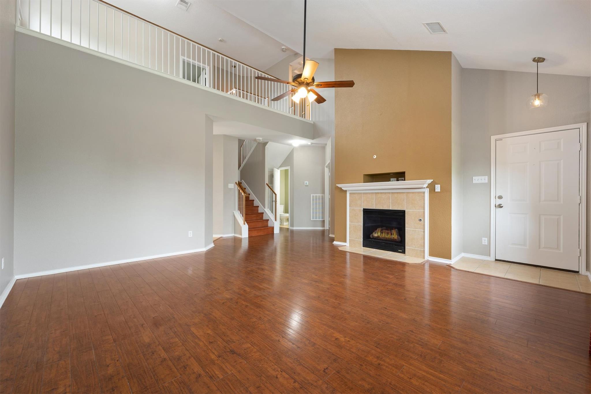 1506 Wild Basin Ln Property Photo 5