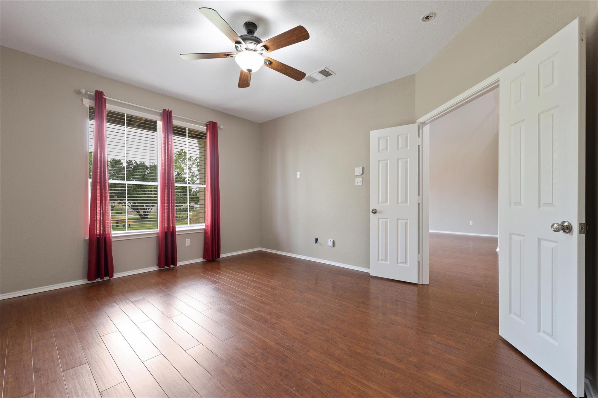 1506 Wild Basin Ln Property Photo 17