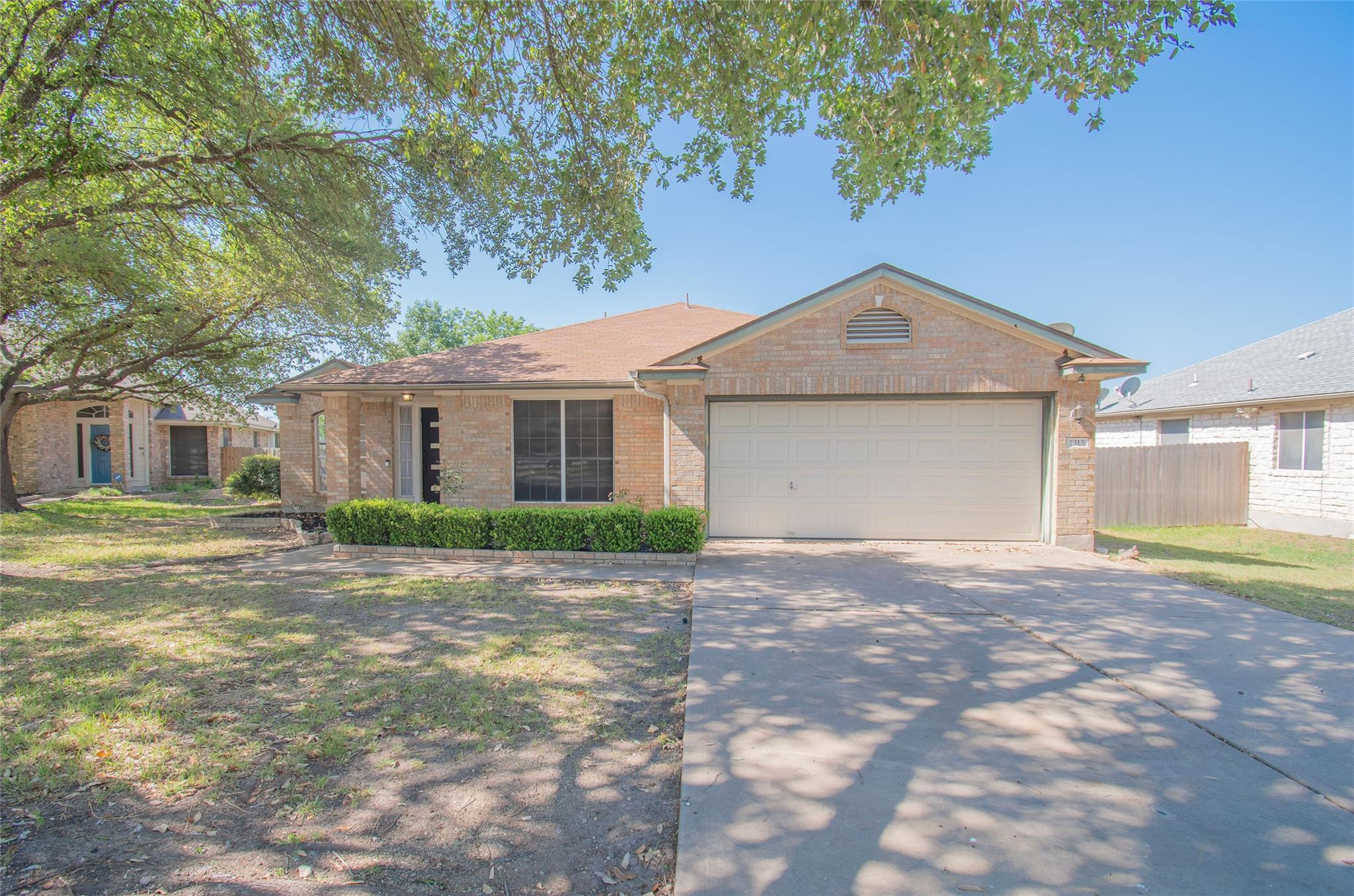 1313 Coral Cay Ln Property Photo