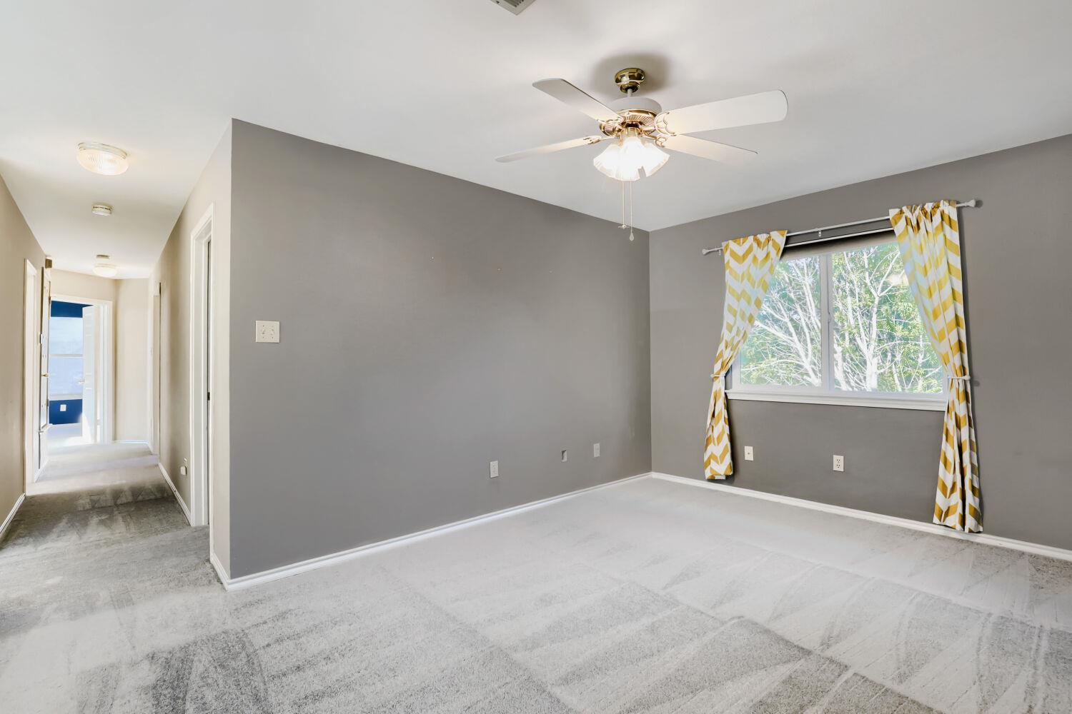 17204 Village Glen Rd Property Photo 10