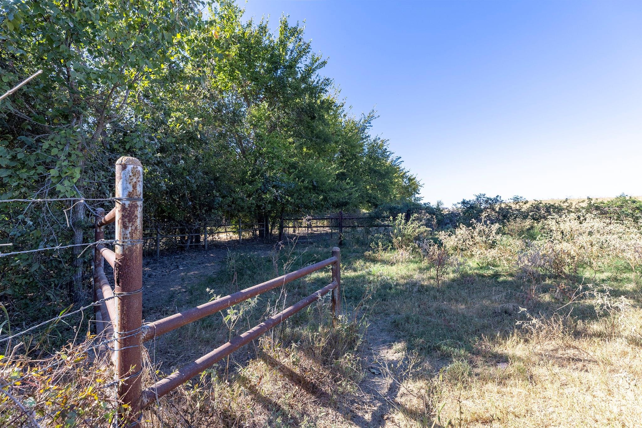 0 Cr 320 Property Photo 20