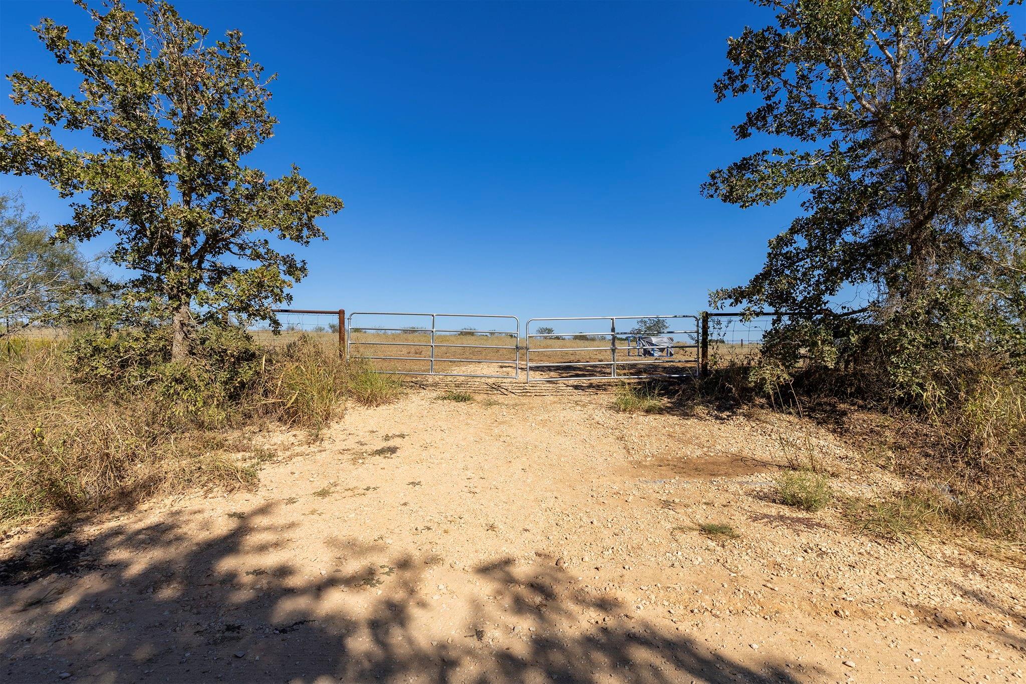 0 Cr 320 Property Photo 36