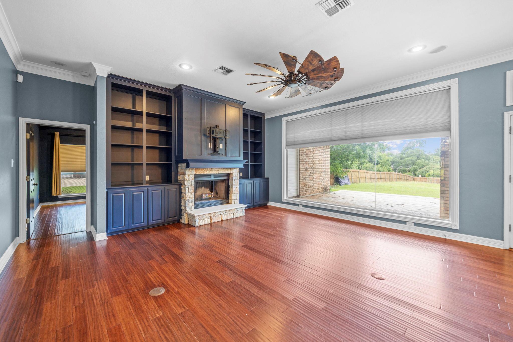 11025 Granbury Cv Property Photo 6