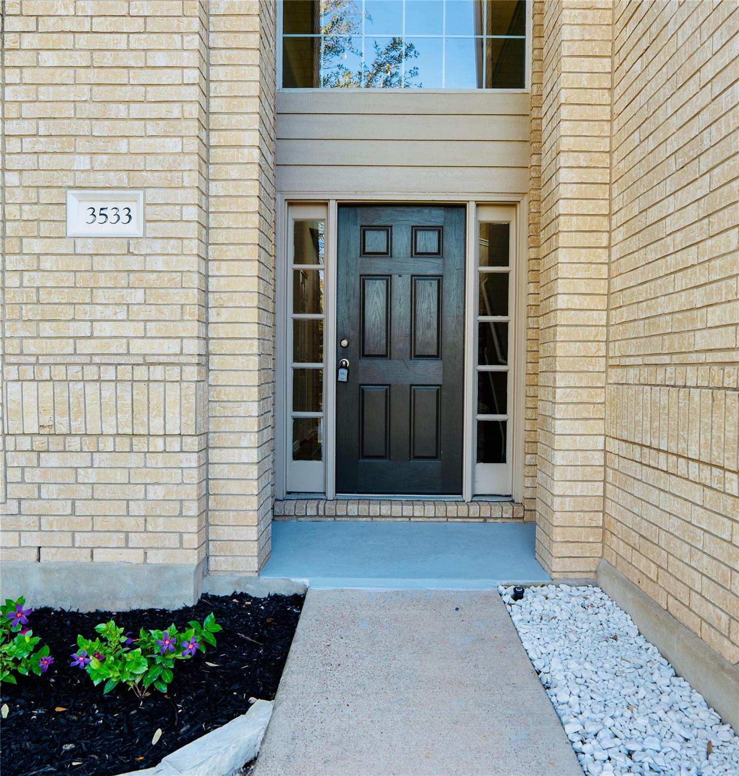 3533 Shiraz Loop Property Photo 2