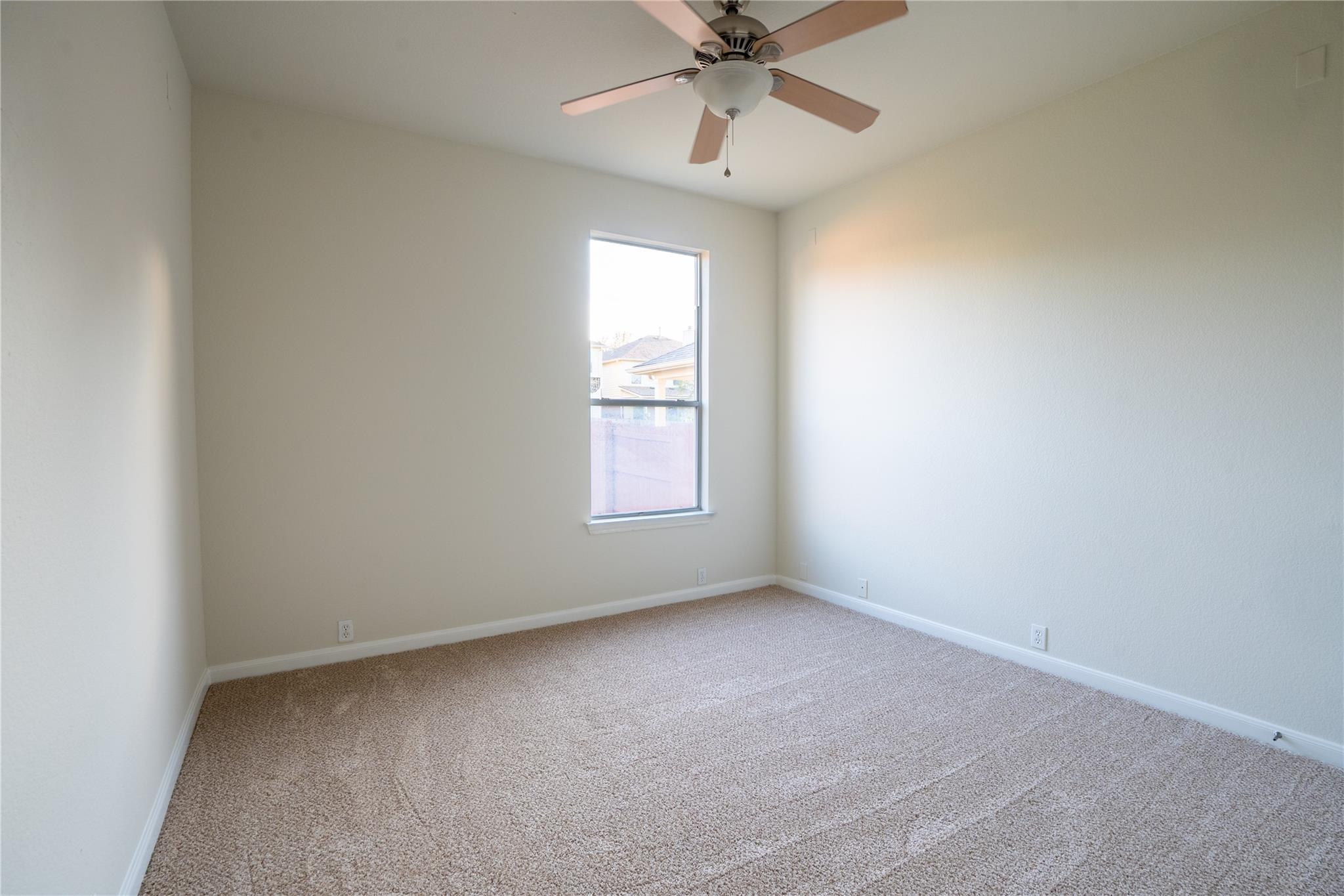 3533 Shiraz Loop Property Photo 10