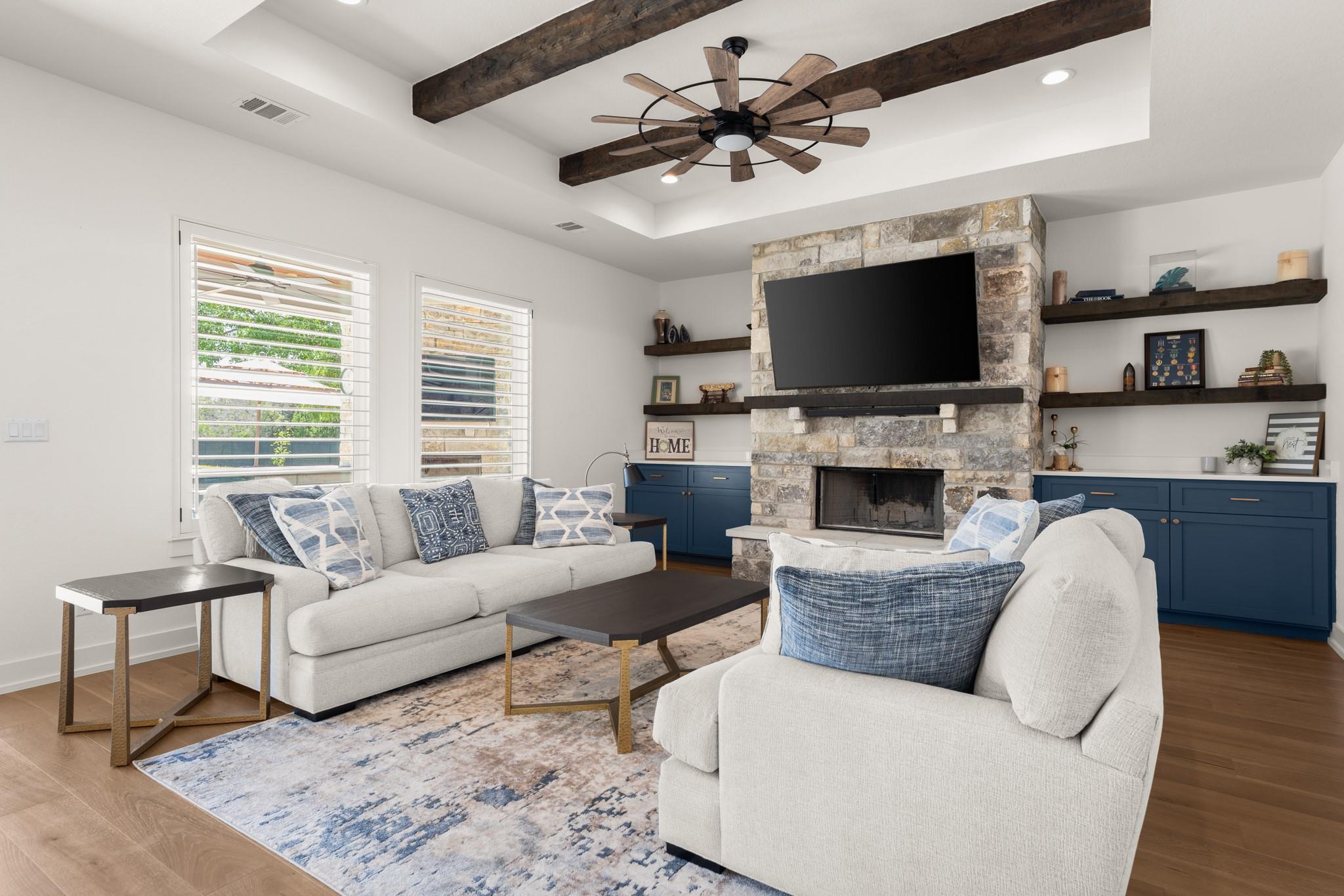 209 Esperanza Petal Pass Property Photo 10