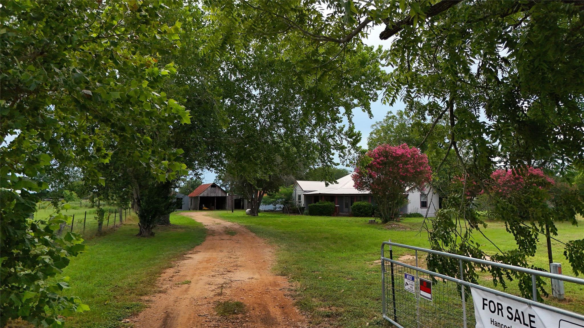 Property Photo 24