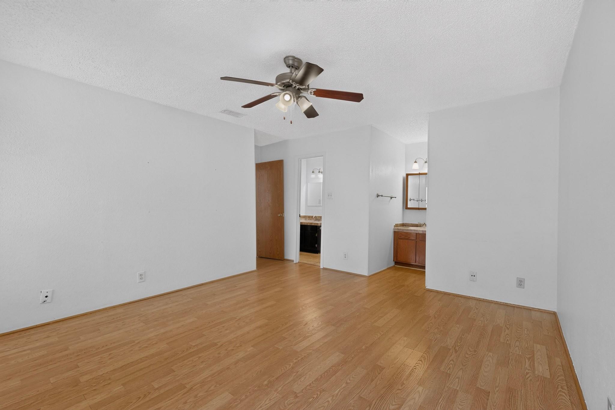 8418 Fathom Cir #d401 Property Photo 19