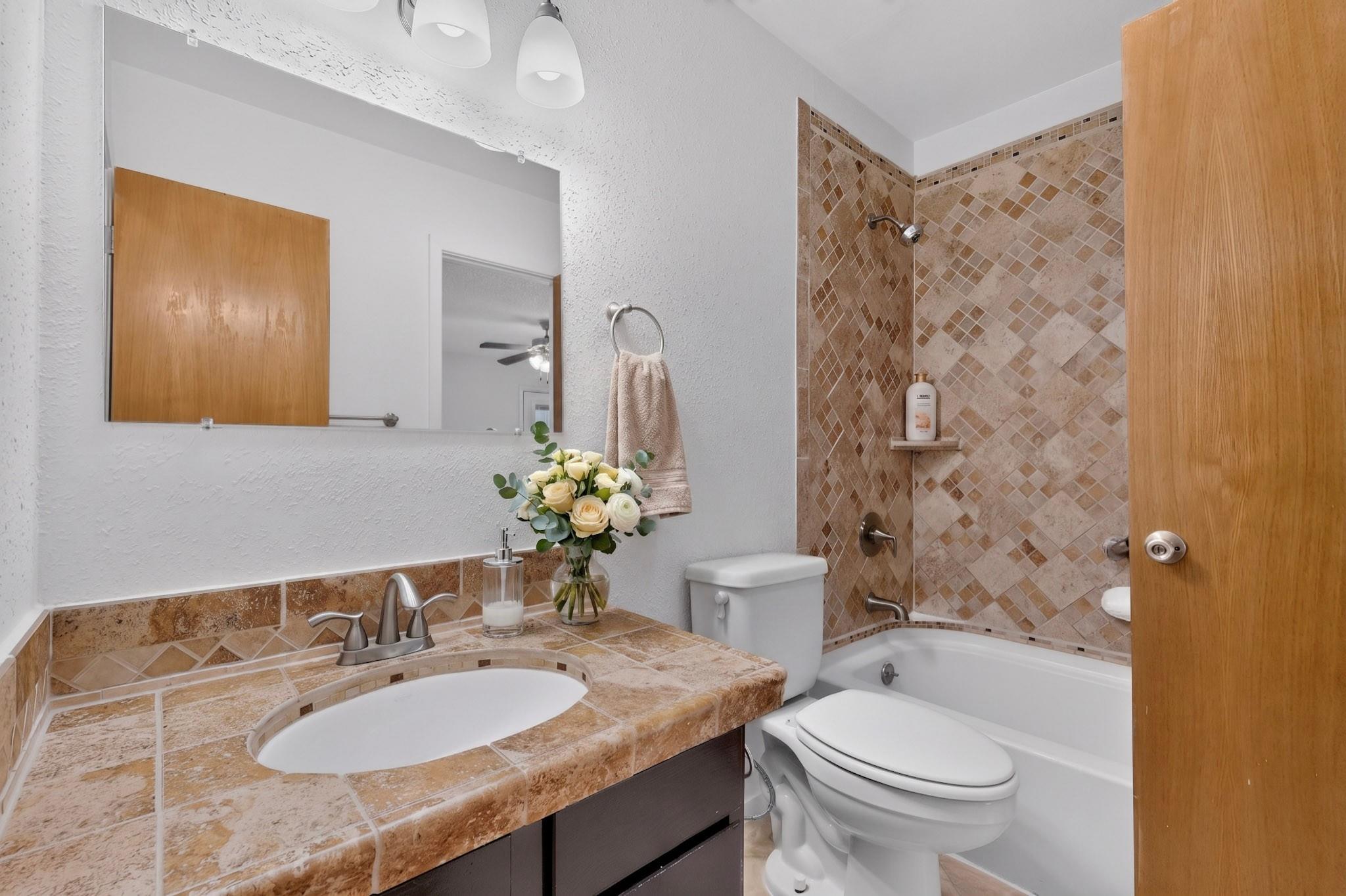 8418 Fathom Cir #d401 Property Photo 23
