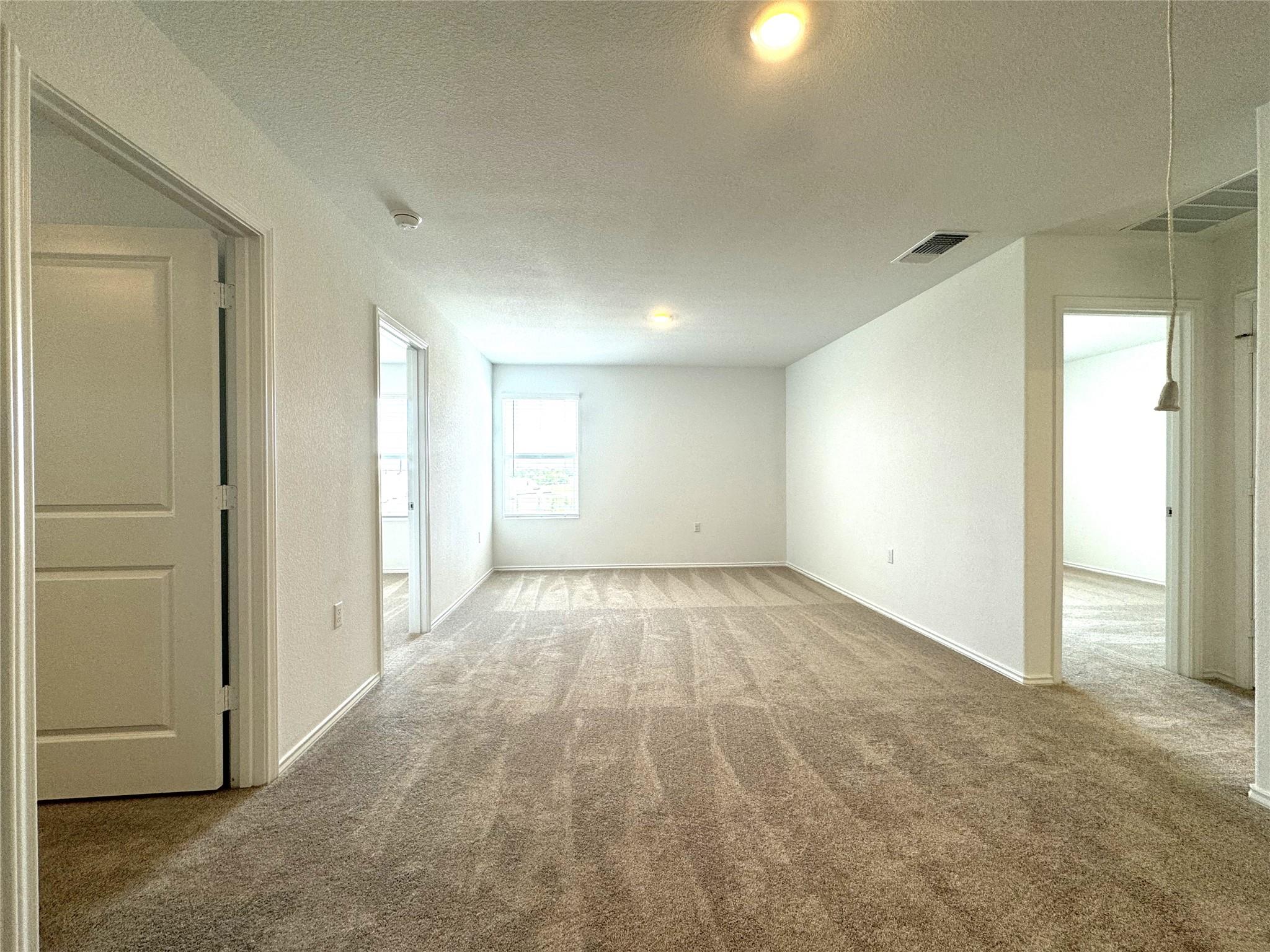 2720 Schwartz Ln Property Photo 8