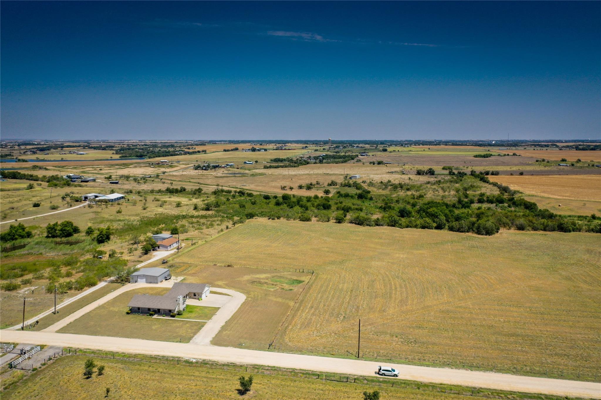 375 County Road 497 Property Photo 3