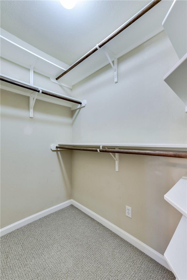 7685 Northcross Dr #221 Property Photo 9