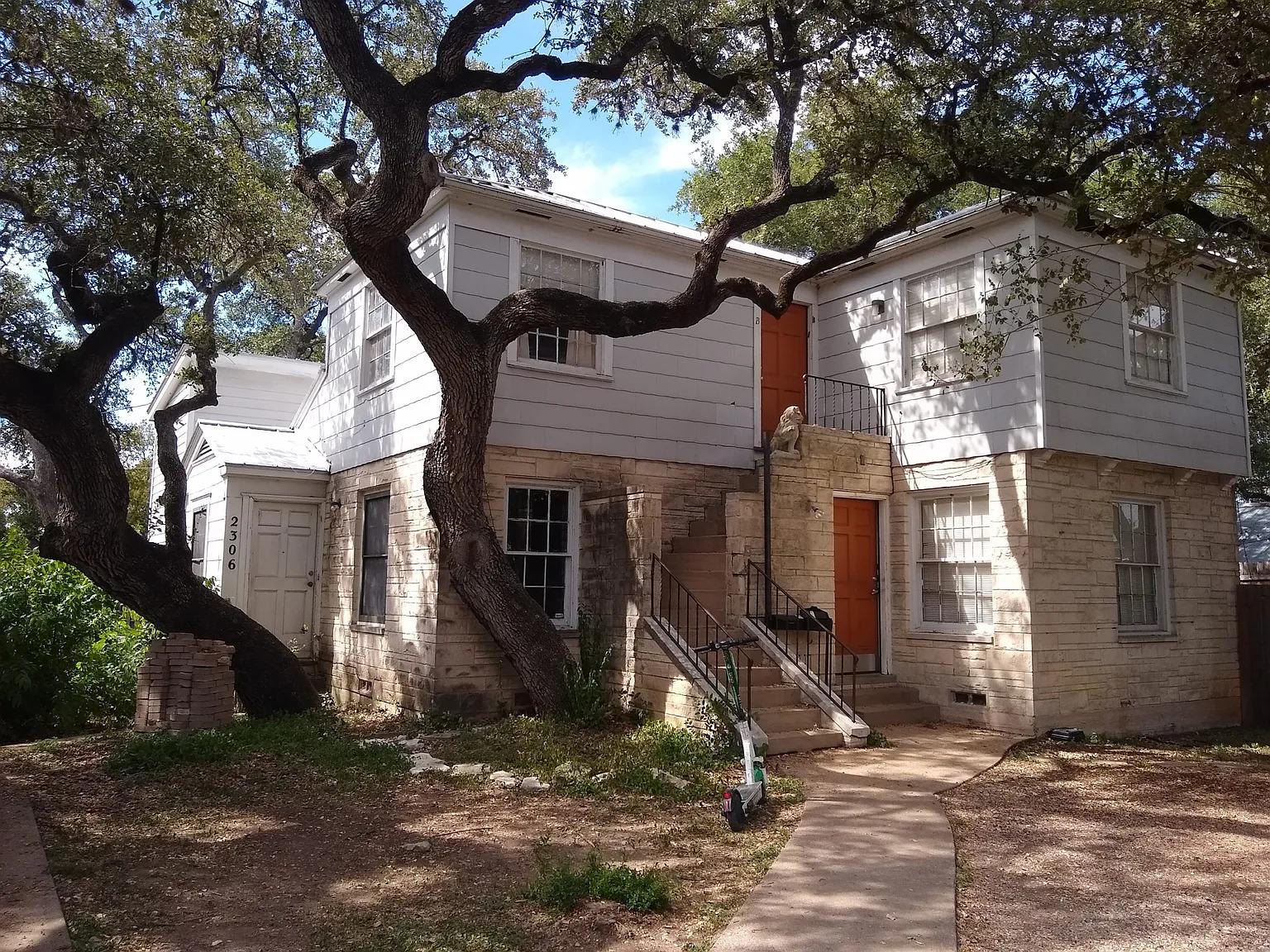 2306 Longview St Property Photo