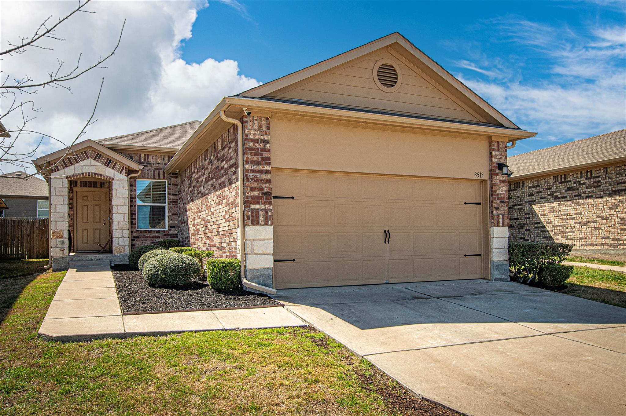 3513 Ortman Dr Property Photo