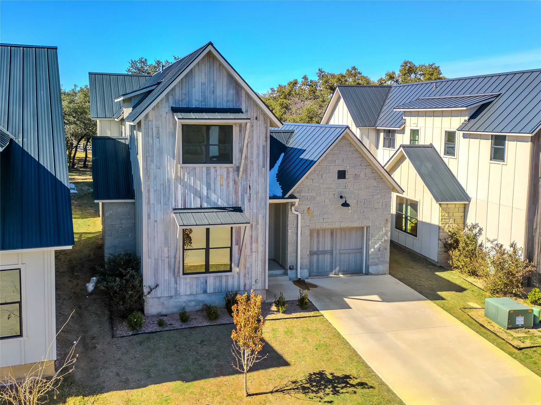 2400 Bruin Dr #27 Property Photo 1