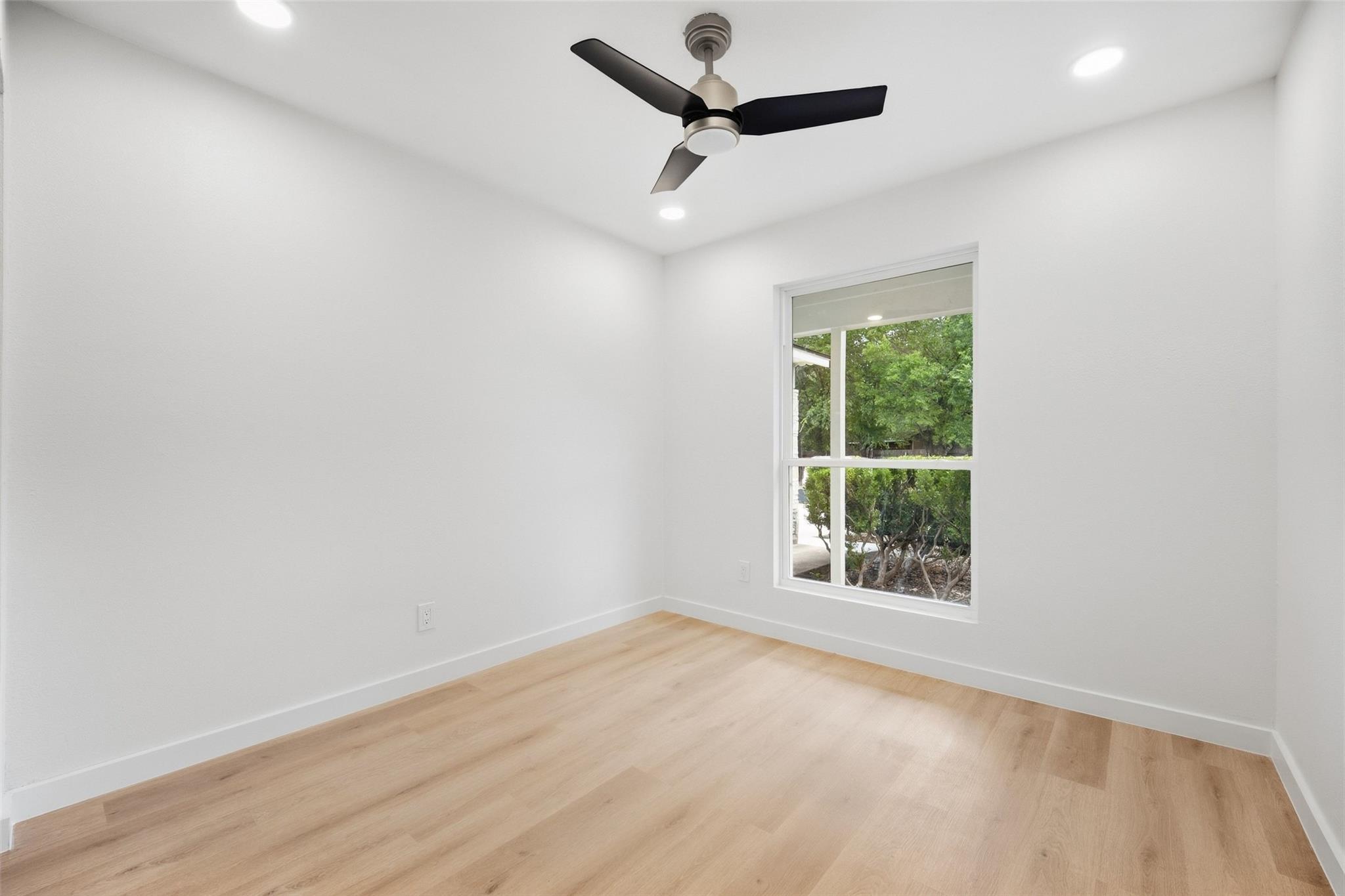 7824 Paces Mill Ln Property Photo 17