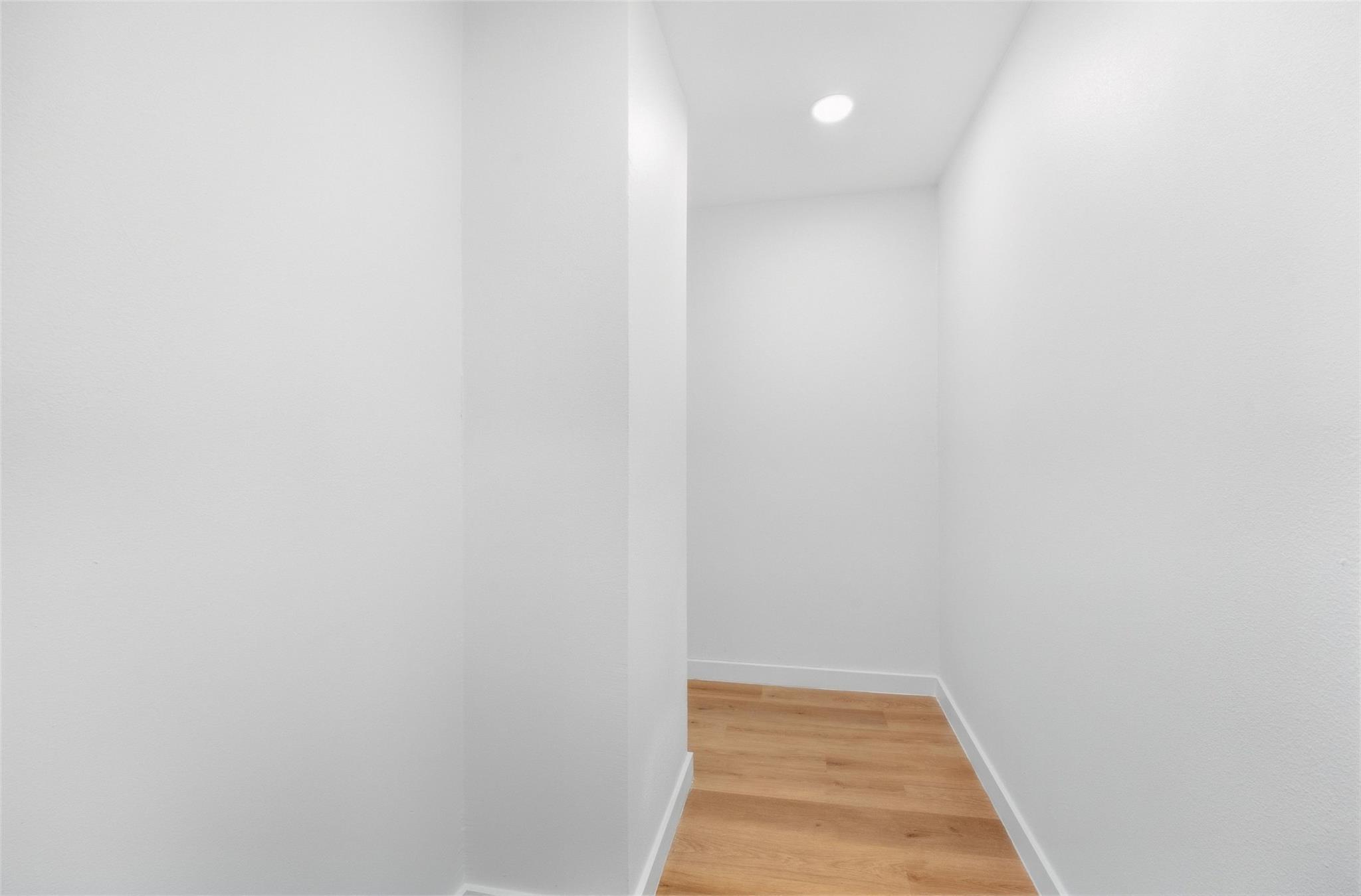 7824 Paces Mill Ln Property Photo 20