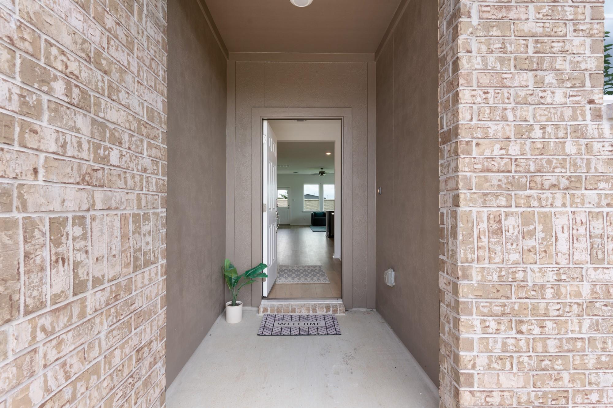 25612 Wheat Seed Ln Property Photo 3