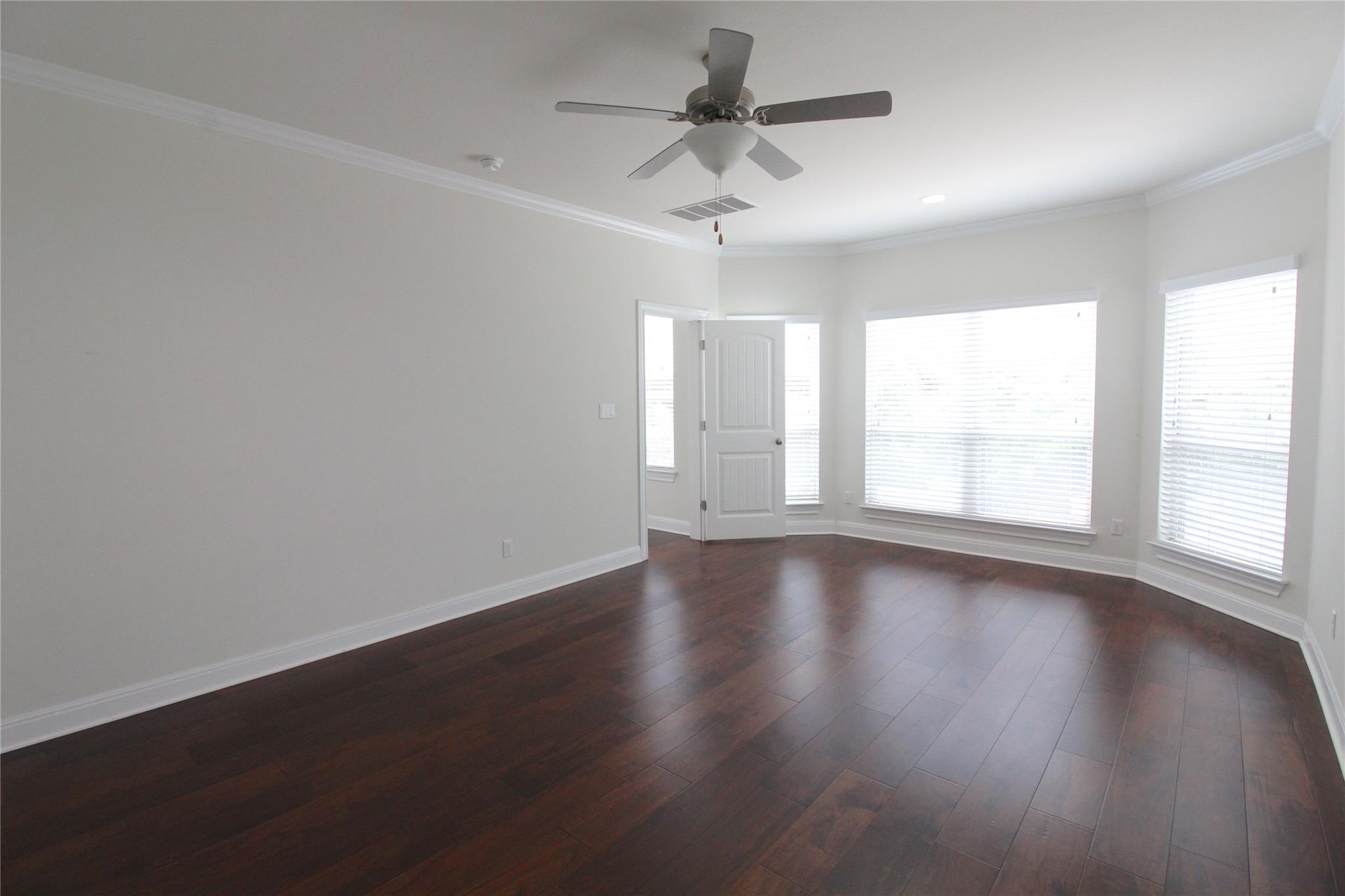 5800 Viejo Dr Property Photo 11
