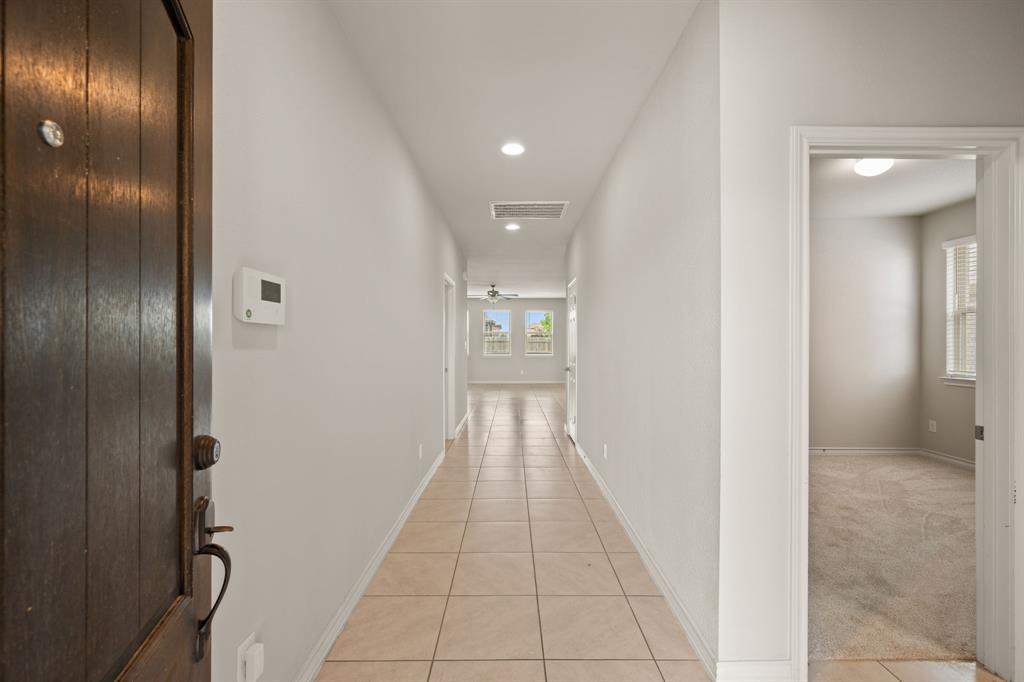6605 Verona Pl Property Photo 3
