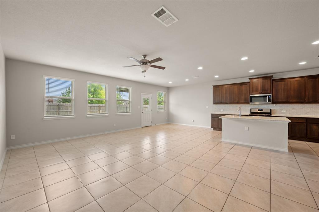 6605 Verona Pl Property Photo 10