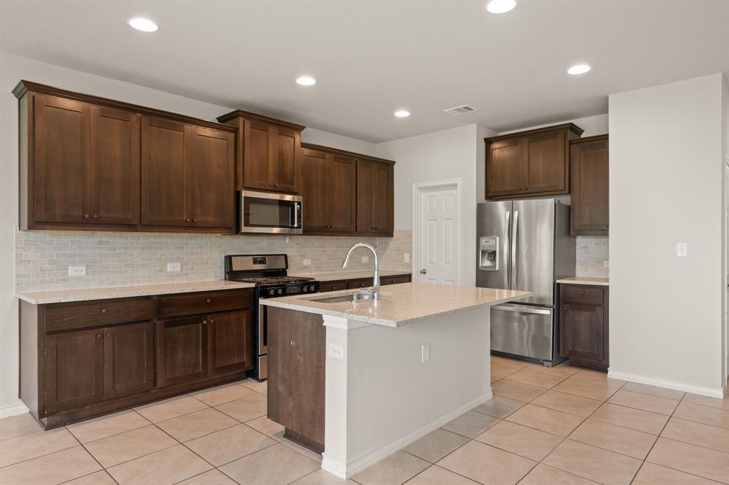 6605 Verona Pl Property Photo 11